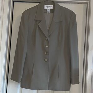 Jones New York Women's two piece suit
